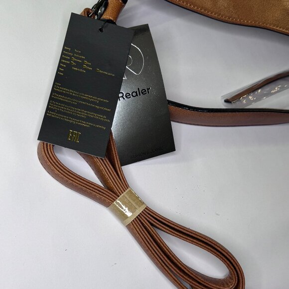 NWT Realer Soft Brown Faux Leather Hobo Crossbody Shoulder Bag - Picture 4 of 7